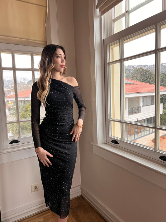 Tek Omuz Taş Detaylı Transparan Midi Elbise