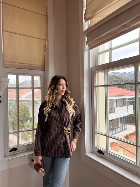 Kemer Detaylı Çizgili Gömlek