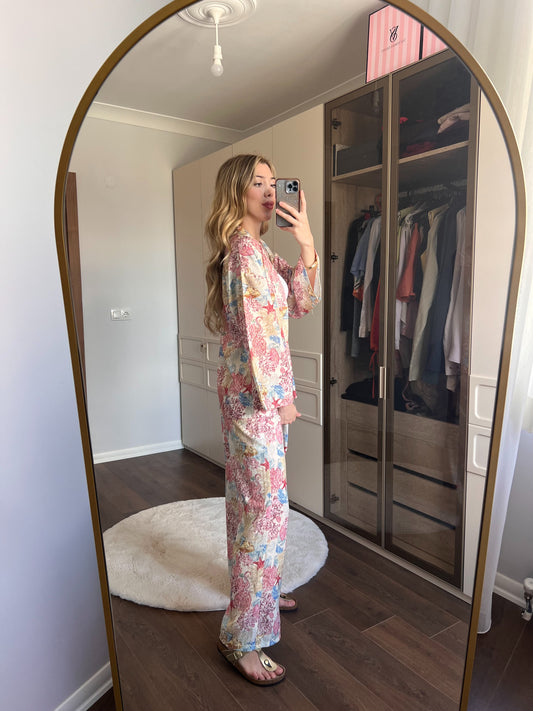 Çiçek Desenli Kısa Kimono Pembe