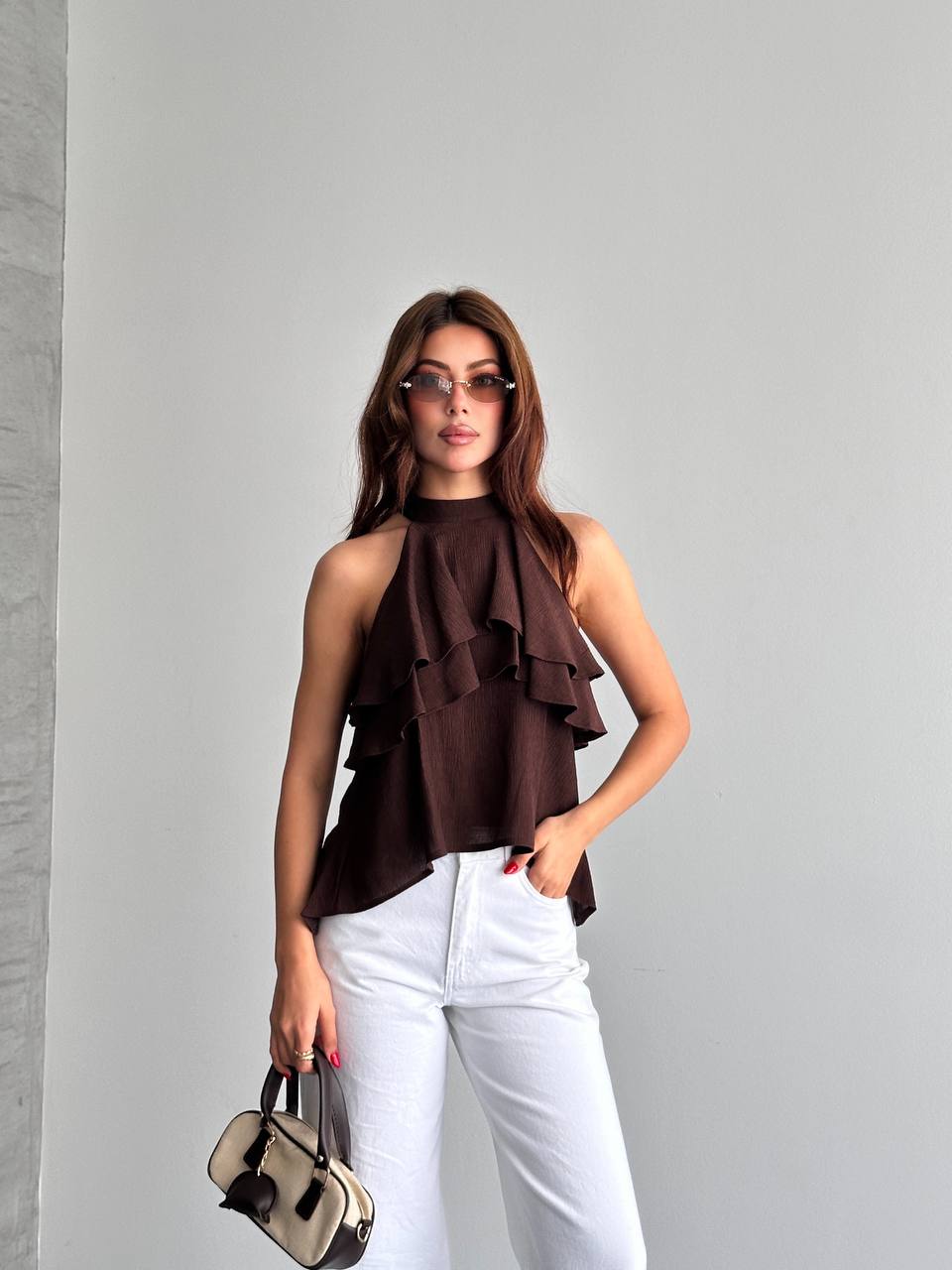 Fırfır Detaylı Halter Yaka Şık Bluz