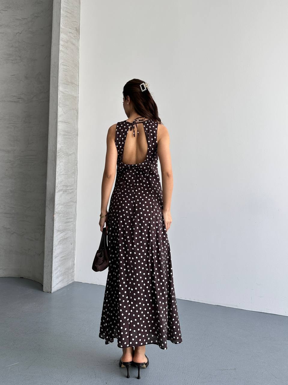 Puantiyeli Halter Yaka Maxi Elbise