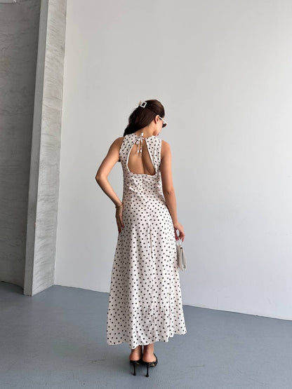 Puantiyeli Halter Yaka Maxi Elbise