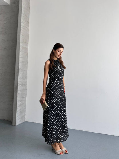 Puantiyeli Halter Yaka Maxi Elbise