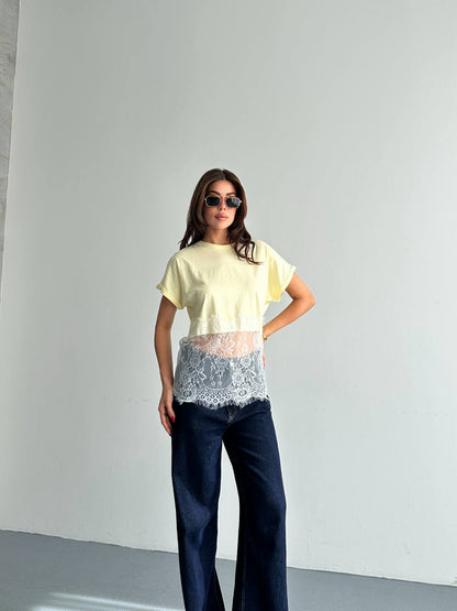 Dantel Detaylı Basic T-Shirt