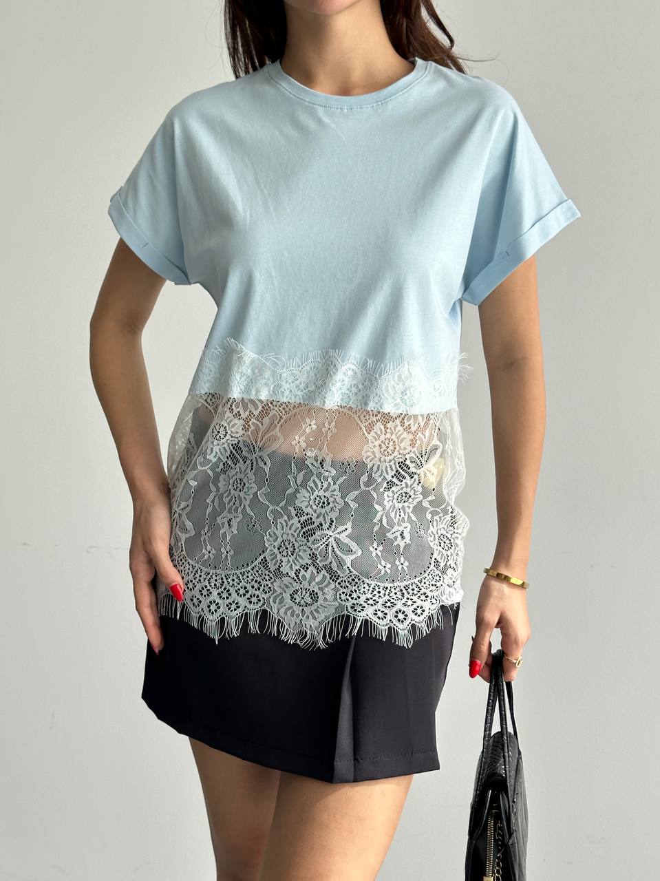 Dantel Detaylı Basic T-Shirt