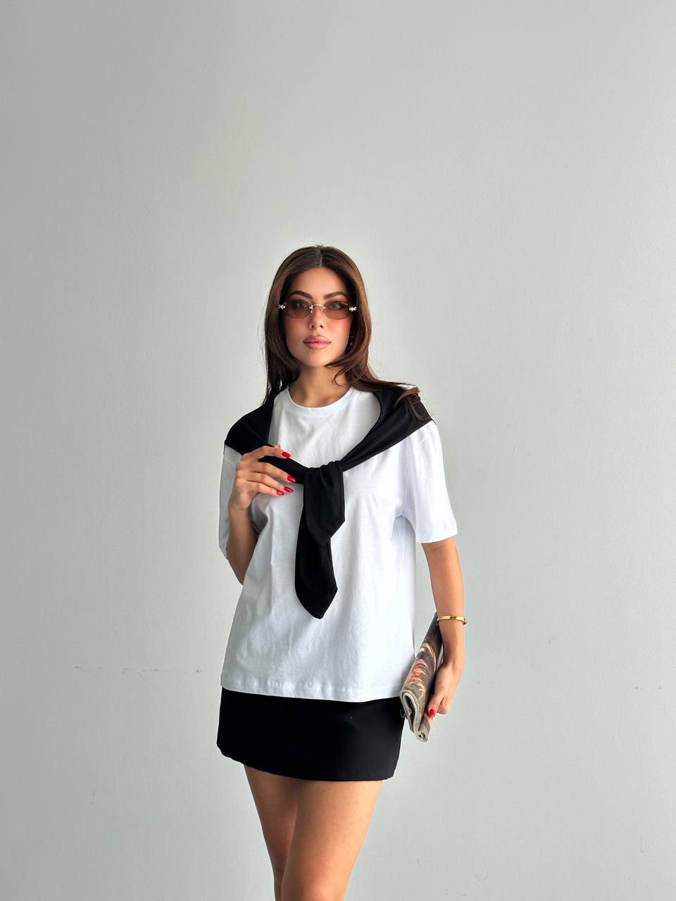 Basic T-Shirt Şal Detaylı Tasarım