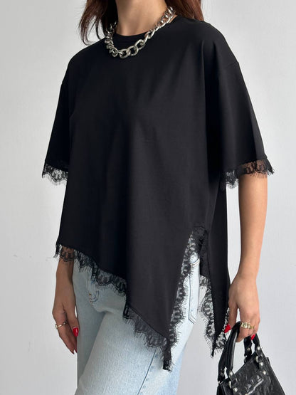Dantel Detaylı Asimetrik Basic T-Shirt