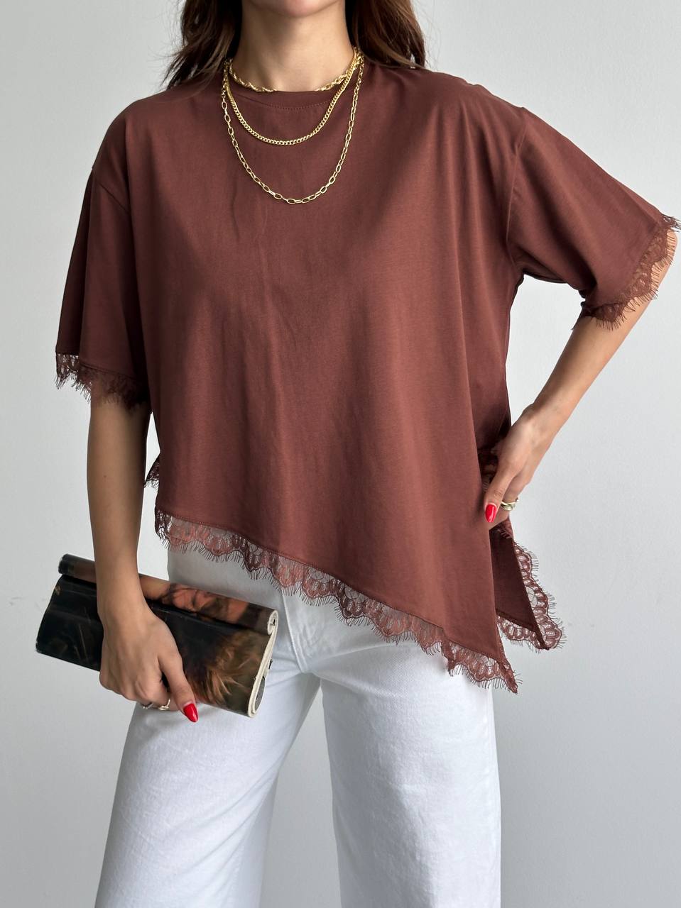 Dantel Detaylı Asimetrik Basic T-Shirt