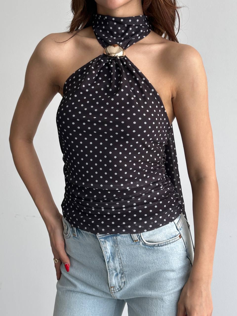 Puantiyeli Halter Yaka Bağlama Detaylı Bluz