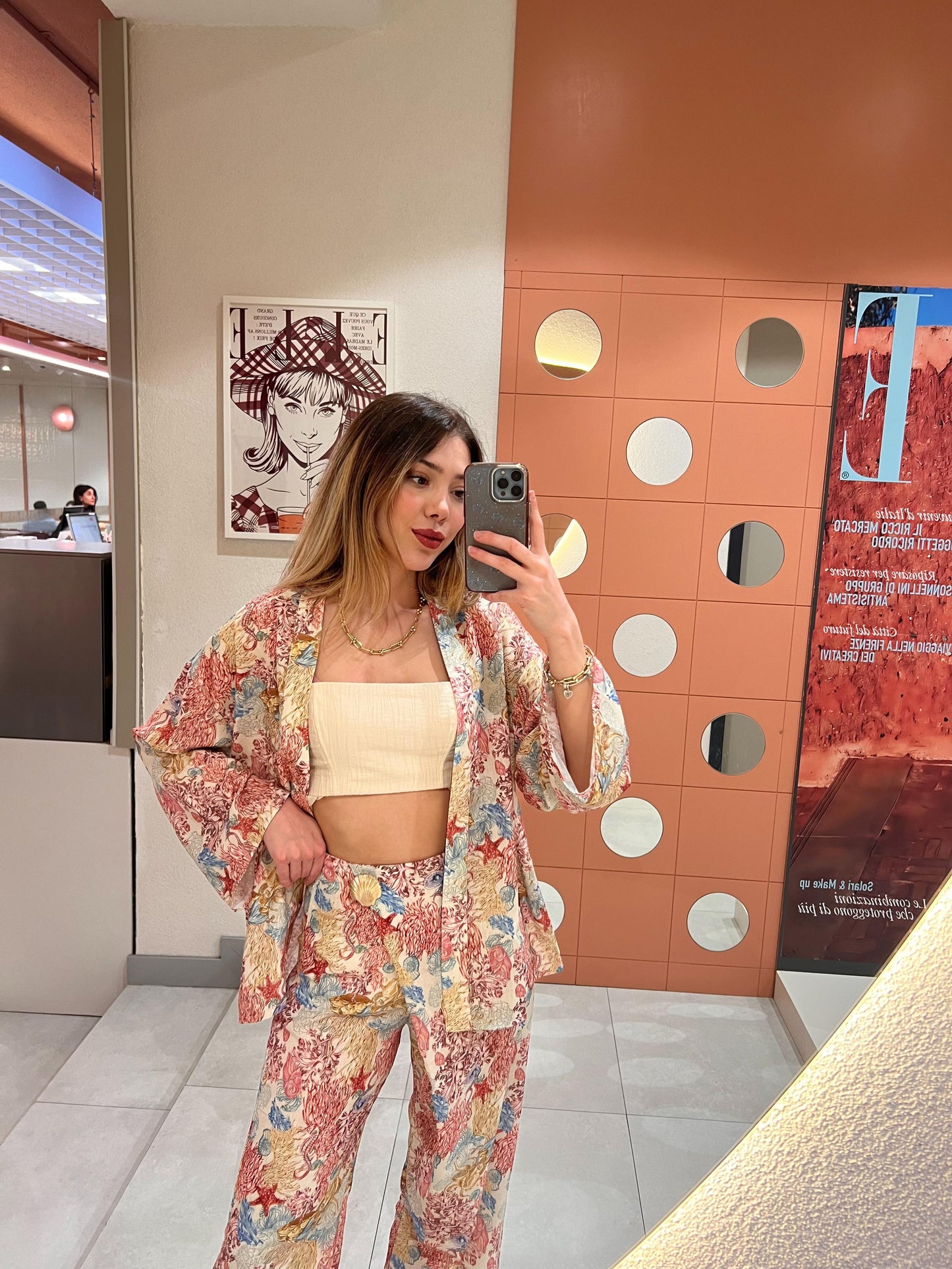 Çiçek Desenli Kısa Kimono Pembe